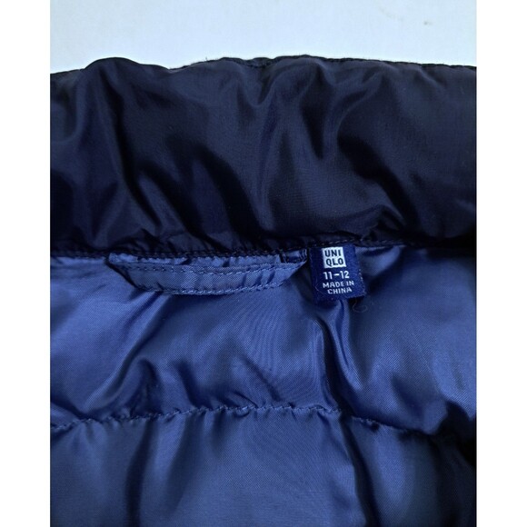 UNIQLO Boy's Size 11-12 Navy Blue Ultra Light Vest Zip Jacket Coat - Picture 3 of 10